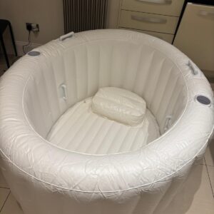 בריכת לידה מתנפחת ללידה, בריכת מרשמלו, בריכת לידה רכה, הכשרת בריכ הללידה, ליינר לבריכת לידה