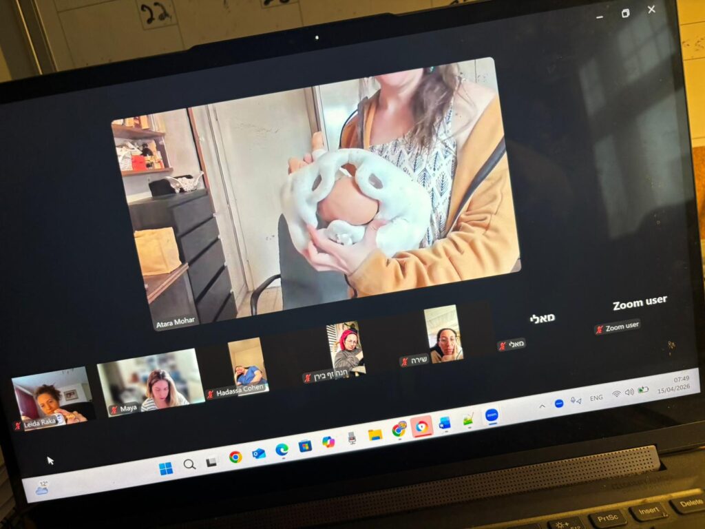 קורס הכשרת מדריכות הכנה ללידה היפנובירת׳ינג בזום של לידה רכה